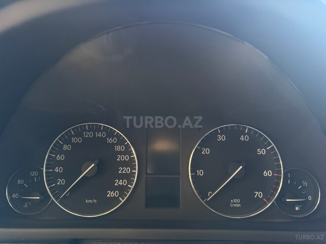 Mercedes C 240 2004, 387,000 km - 2.6 l - Bakı