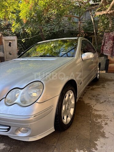 Mercedes C 240 2004, 387,000 km - 2.6 l - Bakı