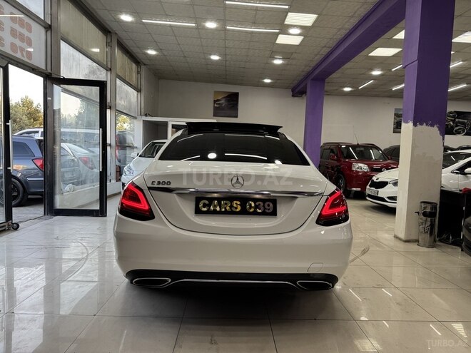Mercedes C 300 2016, 184,000 km - 2.0 l - Sumqayıt