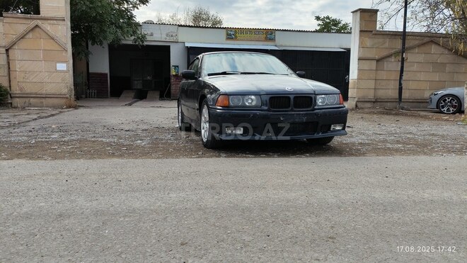 BMW 320 1995, 400,000 km - 2.0 l - Salyan