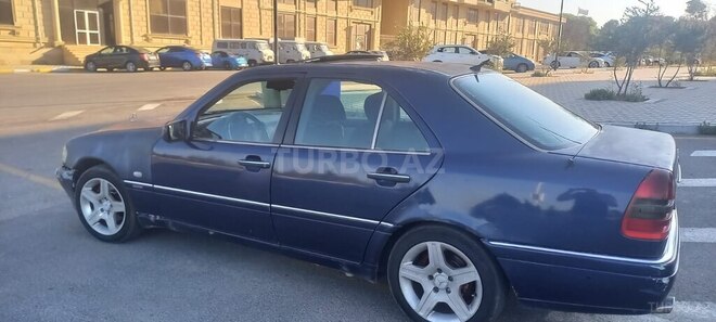 Mercedes C 200 1995, 450,000 km - 2.0 l - Sumqayıt