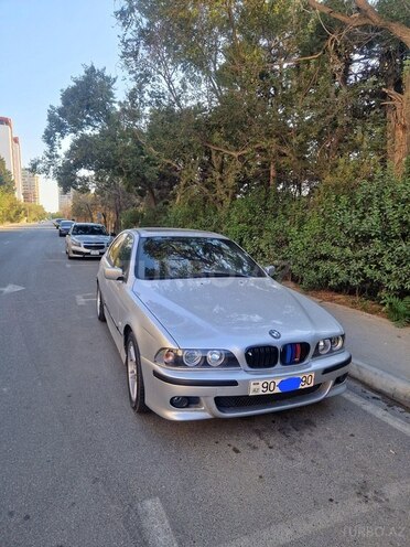 BMW 525 2003, 298,000 km - 2.5 l - Bakı