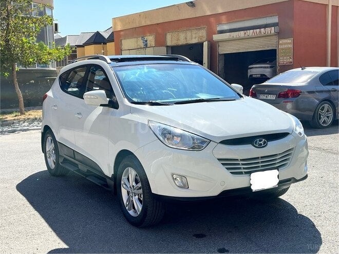 Hyundai ix35 2011, 98,000 km - 2.0 l - Bakı