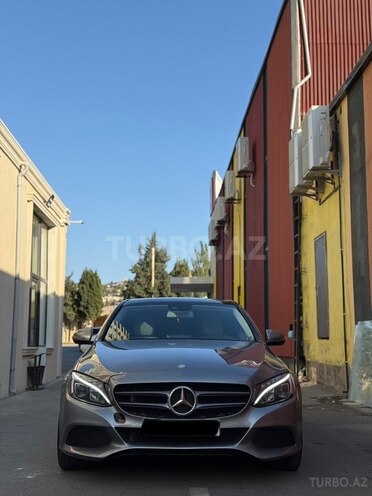 Mercedes C 300 2016, 129,500 km - 2.0 л - Bakı