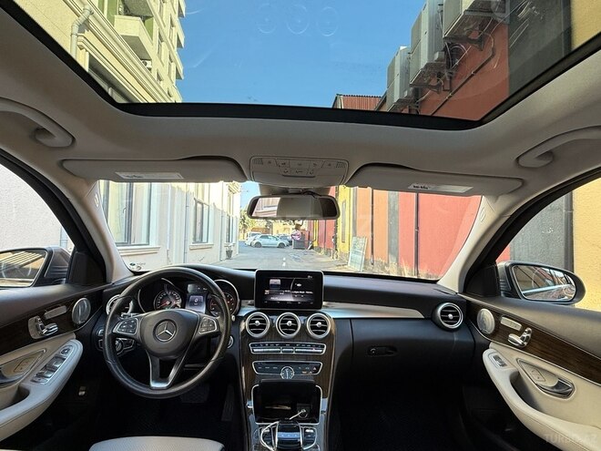 Mercedes C 300 2016, 129,500 km - 2.0 л - Bakı
