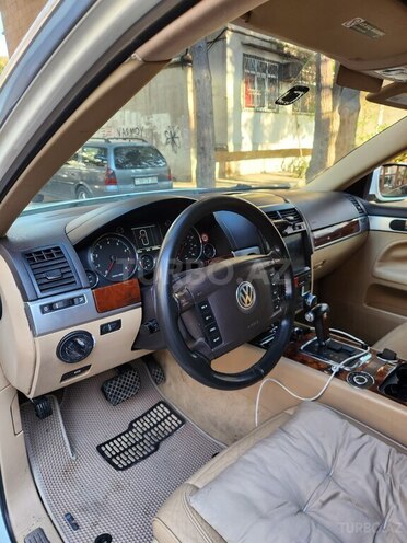 Volkswagen Touareg 2005, 162,093 km - 3.2 л - Bakı