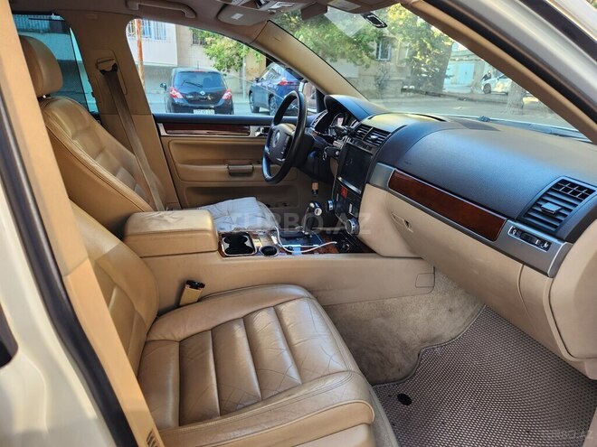 Volkswagen Touareg 2005, 162,093 km - 3.2 л - Bakı