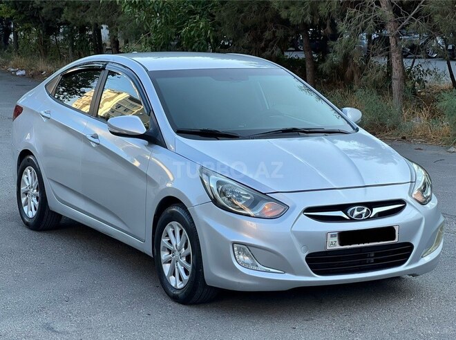 Hyundai Accent 2011, 240,000 km - 1.6 l - Bakı