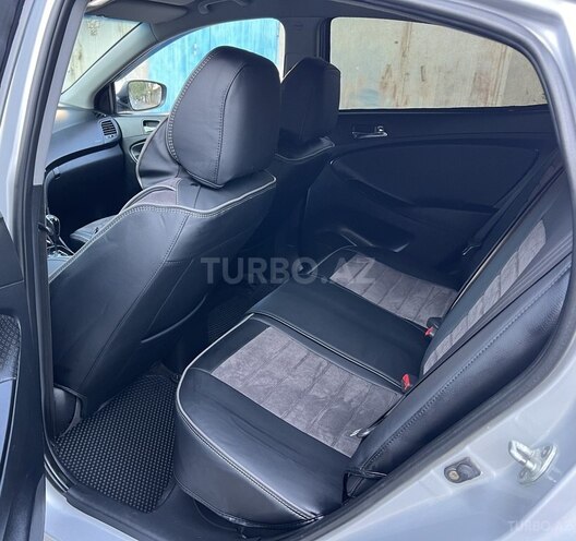 Hyundai Accent 2011, 240,000 km - 1.6 l - Bakı