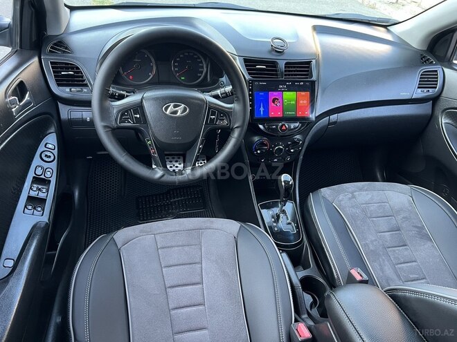 Hyundai Accent 2011, 240,000 km - 1.6 l - Bakı