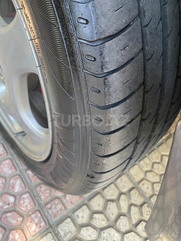 Mercedes E 220 1993, 296,587 km - 2.2 l - Bakı