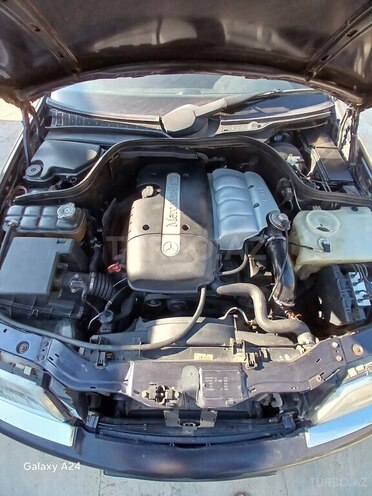 Mercedes C 220 2000, 390,000 km - 2.2 l - Bakı