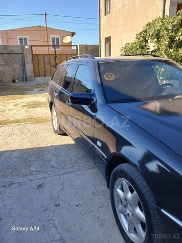 Mercedes C 220 2000, 390,000 km - 2.2 l - Bakı