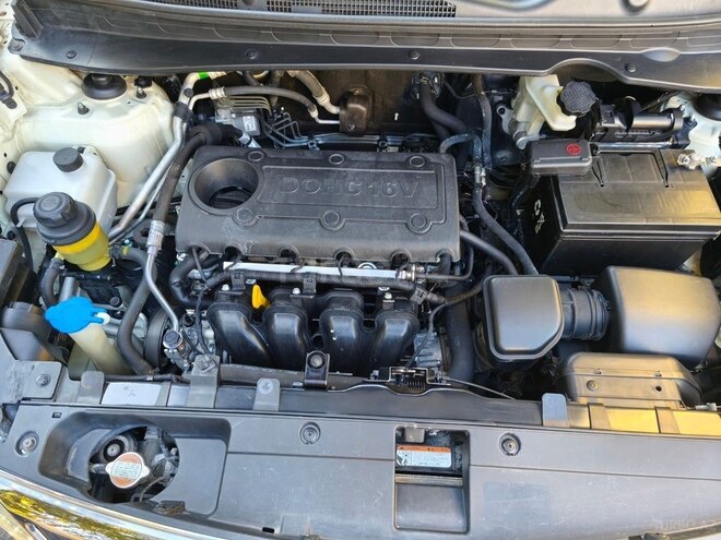 Kia Sportage 2012, 305,814 km - 2.4 l - Bakı