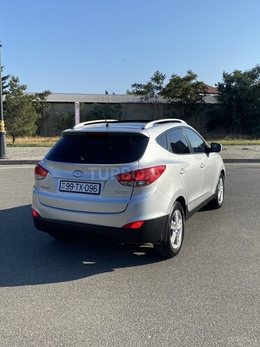 Hyundai ix35 2010, 225,000 km - 2.0 l - Bakı