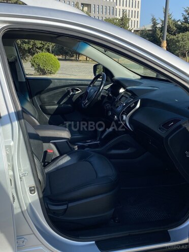 Hyundai ix35 2010, 225,000 km - 2.0 l - Bakı