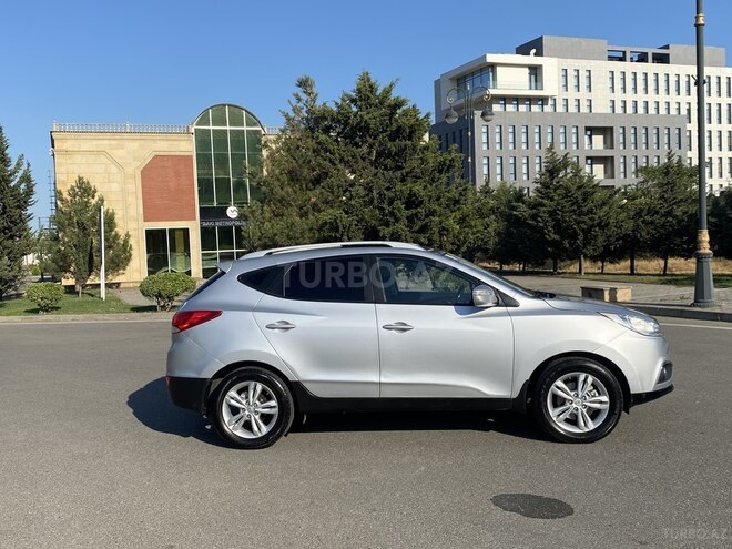 Hyundai ix35 2010, 225,000 km - 2.0 l - Bakı