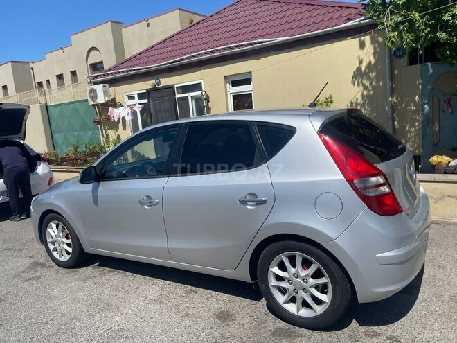 Hyundai i30 2010, 350,000 km - 1.6 l - Bakı