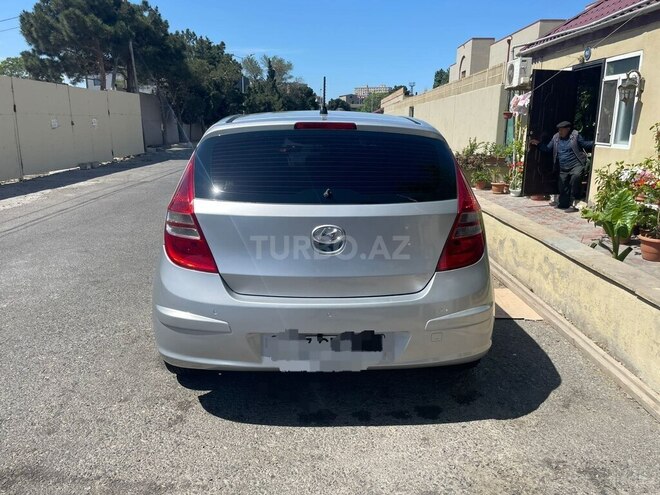 Hyundai i30 2010, 350,000 km - 1.6 l - Bakı