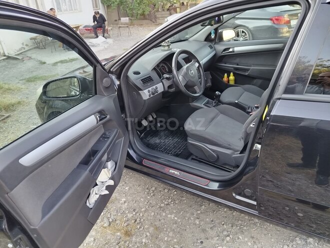 Opel Astra 2006, 197,045 km - 1.3 l - Bakı