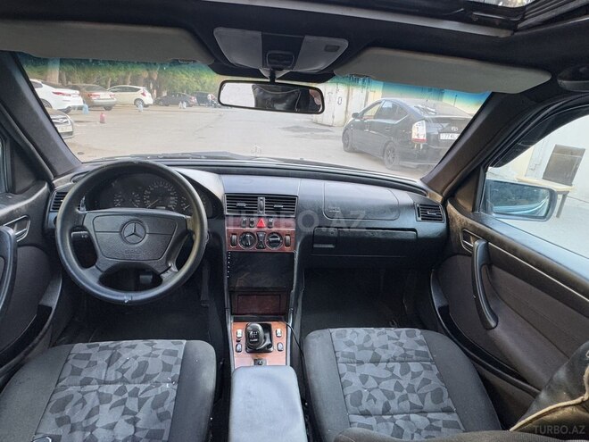Mercedes C 200 1999, 253,666 km - 2.0 л - Bakı