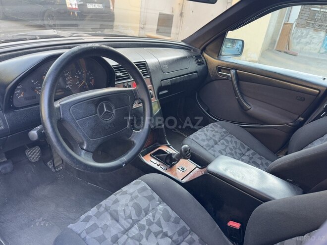 Mercedes C 200 1999, 253,666 km - 2.0 л - Bakı