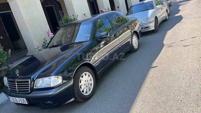 Mercedes C 200 1999, 390,000 km - 2.0 l - Bakı