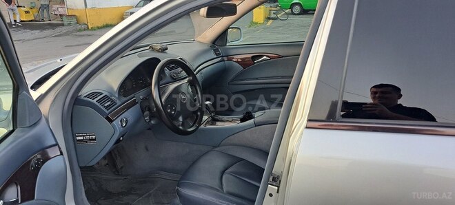 Mercedes E 220 2006, 500,000 km - 2.2 l - Zaqatala