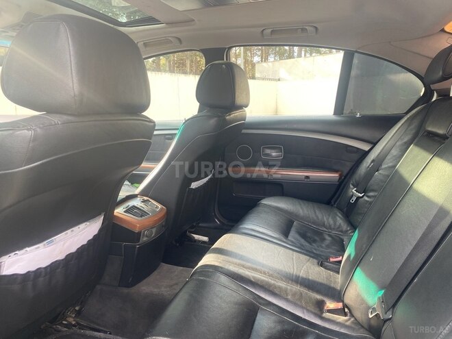 BMW 735 2002, 280,000 km - 3.6 l - Bakı