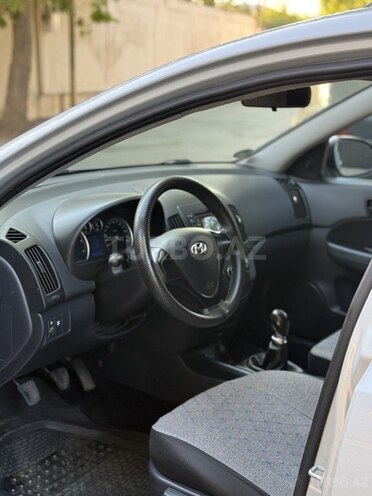 Hyundai i30 2010, 280,000 km - 1.6 l - Bakı