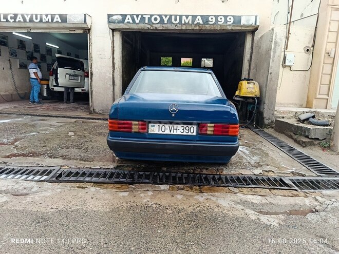 Mercedes 190 1990, 125,000 km - 2.0 l - Bakı