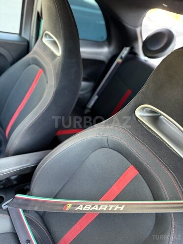 Abarth  2013, 143,000 km - 1.4 l - Bakı