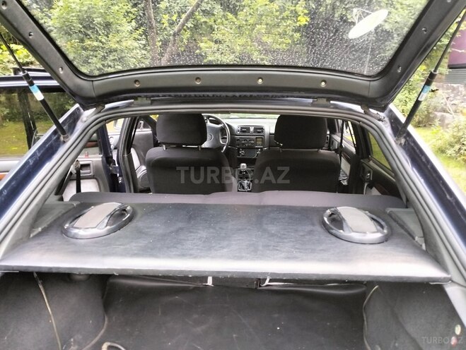 Opel Vectra 1994, 555,545 km - 2.0 l - Qax