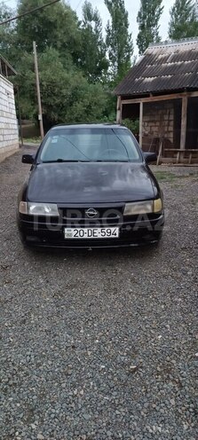 Opel Vectra 1994, 420,000 km - 2.0 l - Qazax