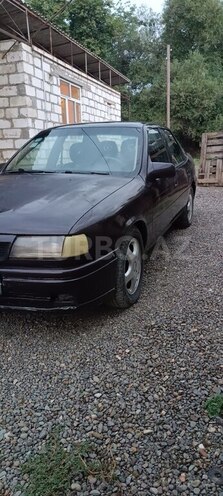 Opel Vectra 1994, 420,000 km - 2.0 l - Qazax