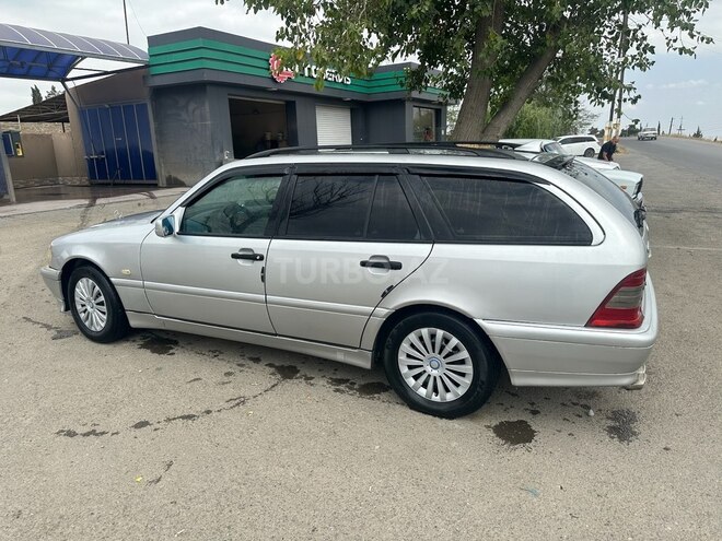 Mercedes C 240 1999, 235,000 km - 2.4 л - Şəmkir