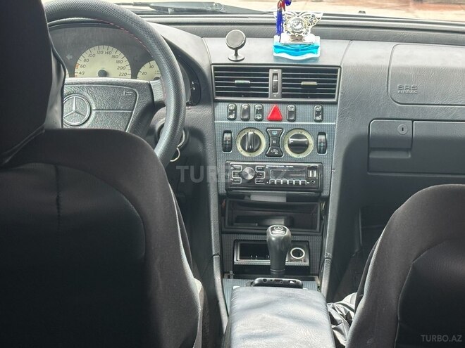 Mercedes C 240 1999, 235,000 km - 2.4 л - Şəmkir