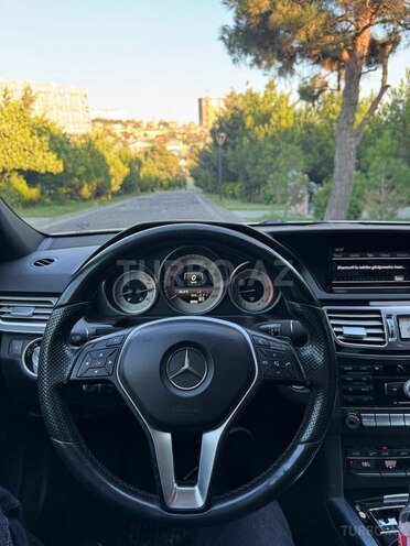 Mercedes E 220 d 2015, 159,000 km - 2.2 л - Bakı