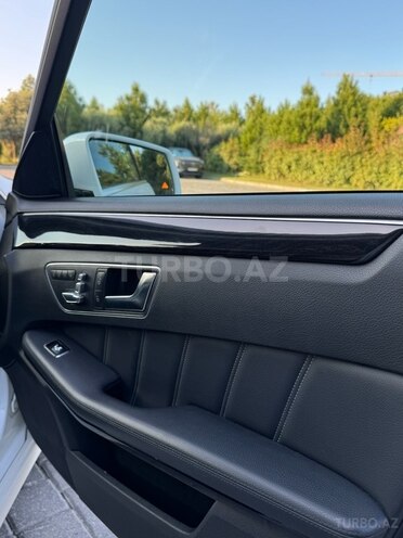 Mercedes E 220 d 2015, 159,000 km - 2.2 л - Bakı