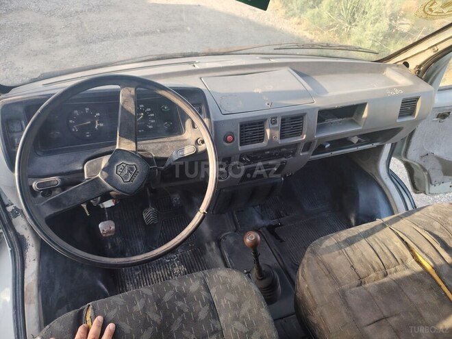 GAZ 2705-757 1998, 255,000 km - 2.7 l - Ucar