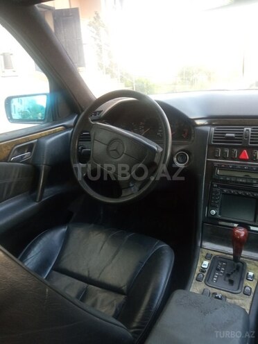 Mercedes E 300 1998, 700,000 km - 3.0 l - Bakı