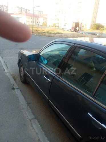 Mercedes E 300 1998, 700,000 km - 3.0 l - Bakı