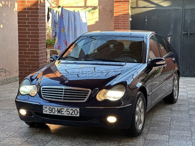 Mercedes C 240 2001, 252,500 km - 2.6 l - Bakı
