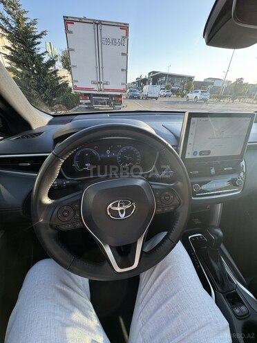 Toyota Corolla Cross 2023, 25,000 km - 2.0 l - Bakı