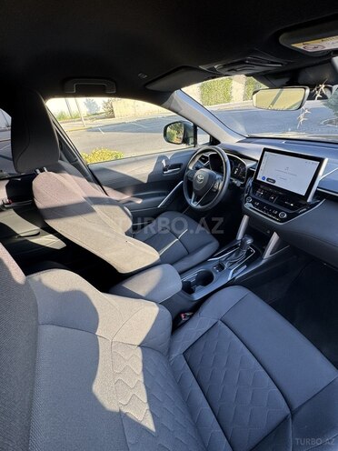 Toyota Corolla Cross 2023, 25,000 km - 2.0 l - Bakı
