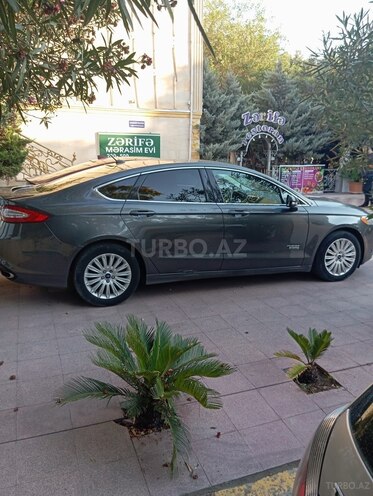 Ford Fusion (North America) 2015, 250,000 km - 2.0 l - Bakı