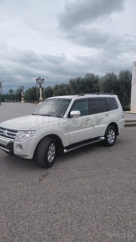 Mitsubishi Pajero 2011, 164,000 km - 3.5 л - Gəncə