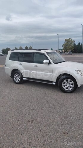 Mitsubishi Pajero 2011, 164,000 km - 3.5 л - Gəncə