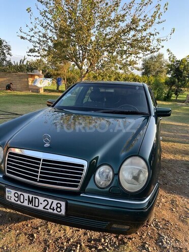 Mercedes E 240 1997, 308,411 km - 2.4 l - Sabirabad