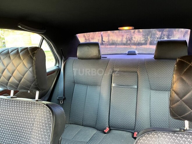Mercedes E 240 1997, 308,411 km - 2.4 l - Sabirabad